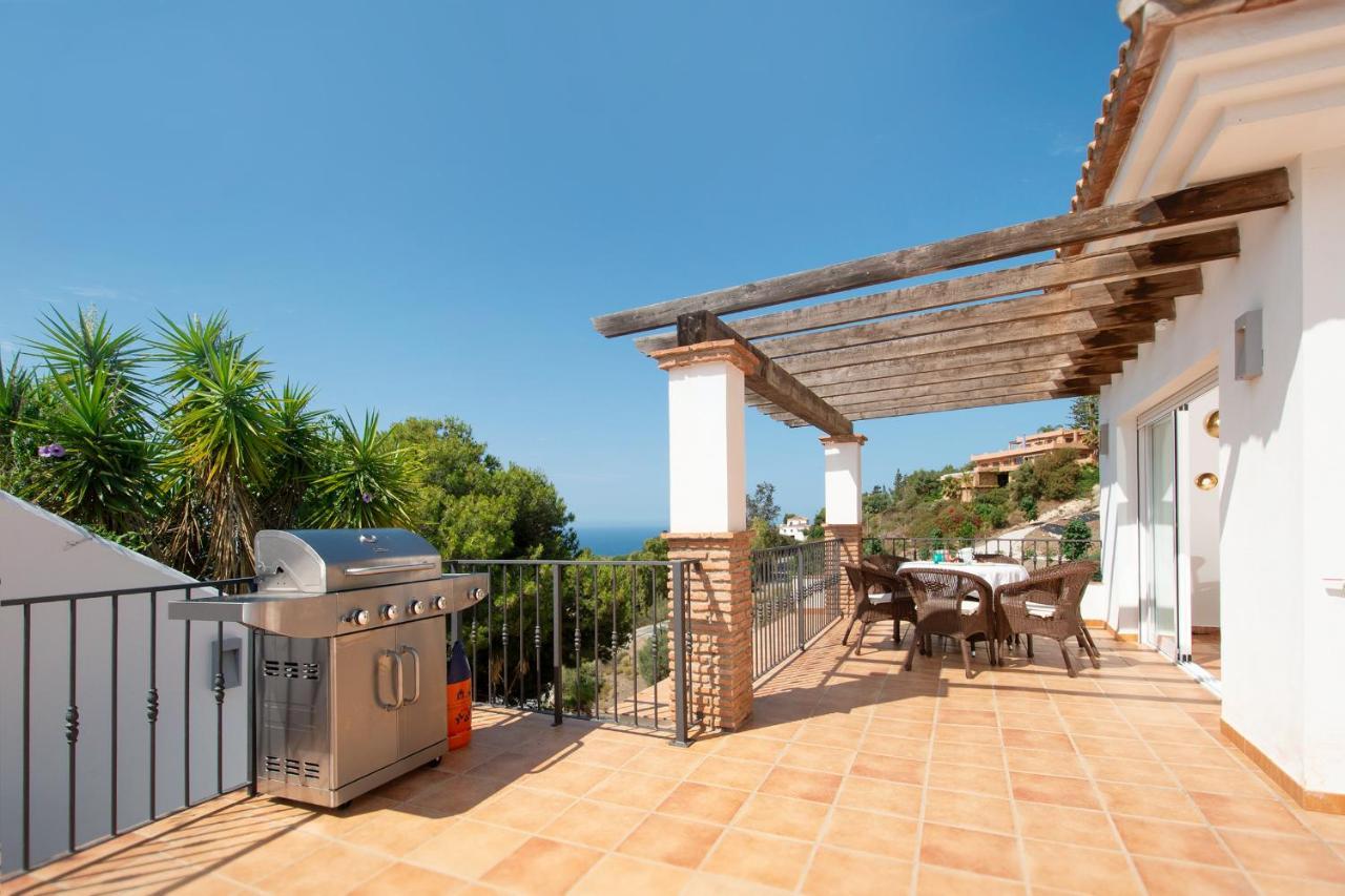 Villa La Colina With Heated Pool And Jacuzzi Salobrena Exterior photo